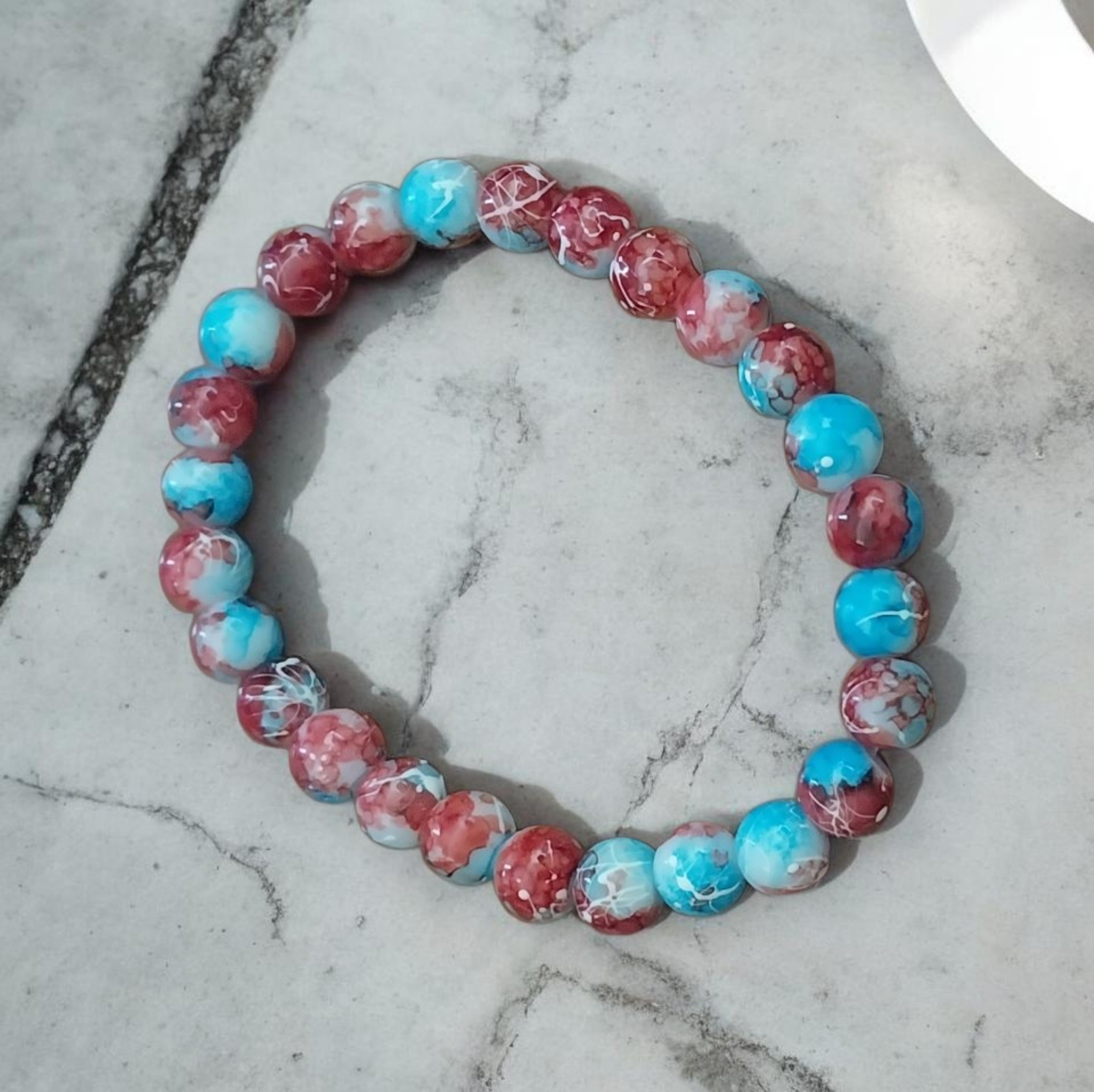 Red winter fresh beaded bracelet